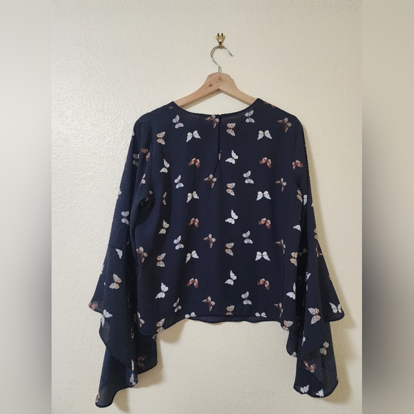 Elegant Navy Butterfly Print Blouse - Picture 2 of 6